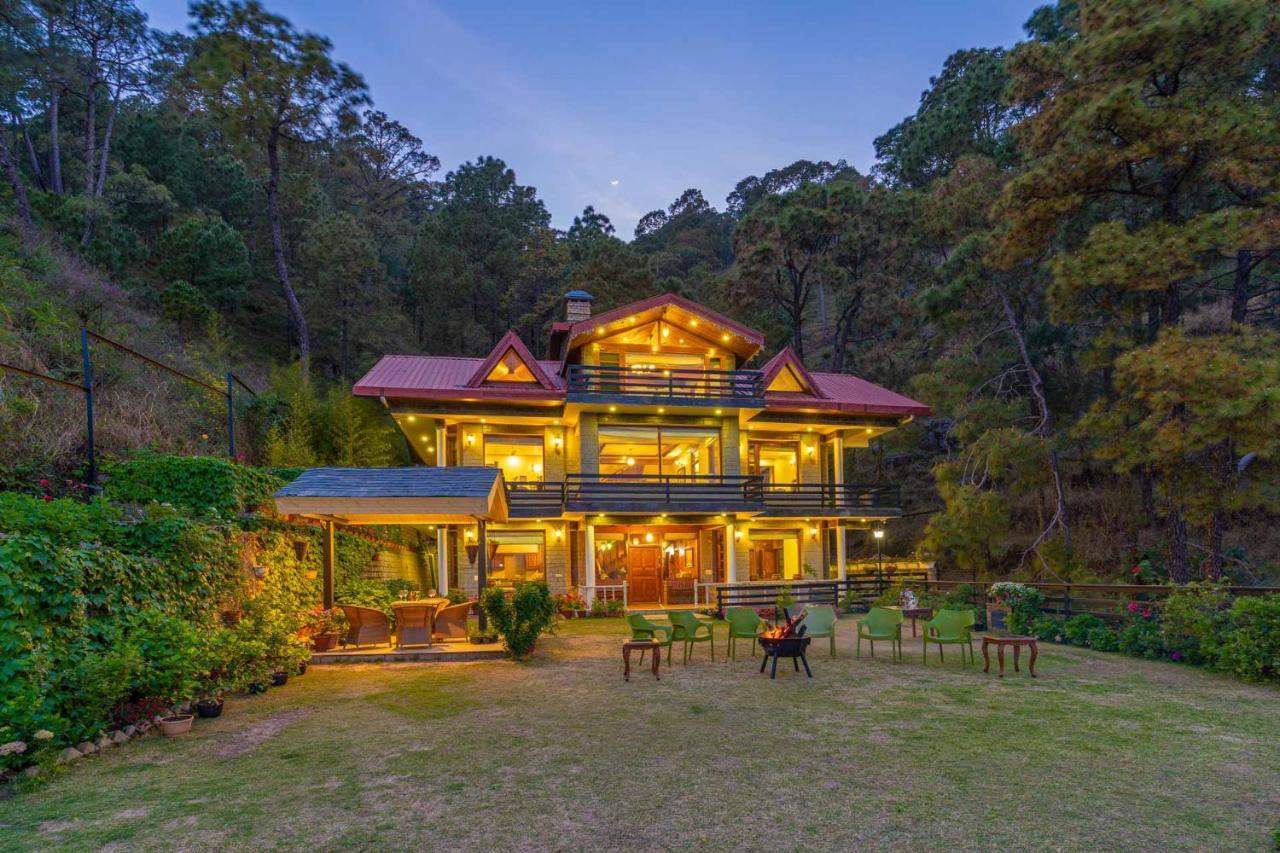 Stayvista At Floradale W Jacuzzi & Wood-Fire Pizza Kasauli Buitenkant foto